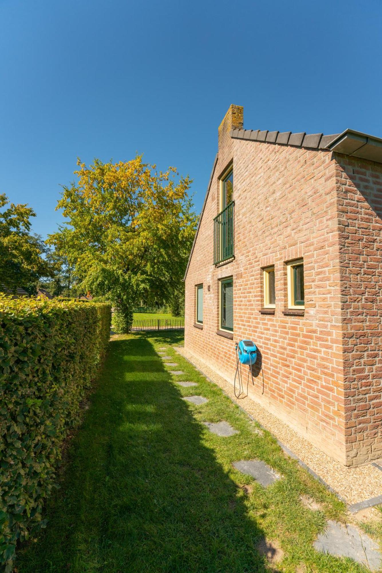 6P Vrijstaand Huis Met Royale Tuin En Hottub Ewijk Eksteriør bilde